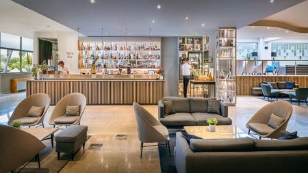 https://www.soccatours.ch/media/catalog/product/cache/da432fc9ee79dfca32e073c2235ab4d7/f/u/fussballtrainingslager_hotel_valamar_diamant_soccatours2.jpg
