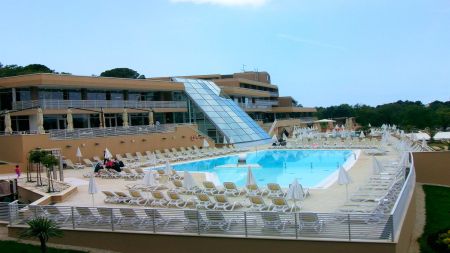 https://www.soccatours.ch/media/catalog/product/cache/da432fc9ee79dfca32e073c2235ab4d7/f/u/fussballtrainingslager_laguna_molindrio_soccatours_2_.jpg