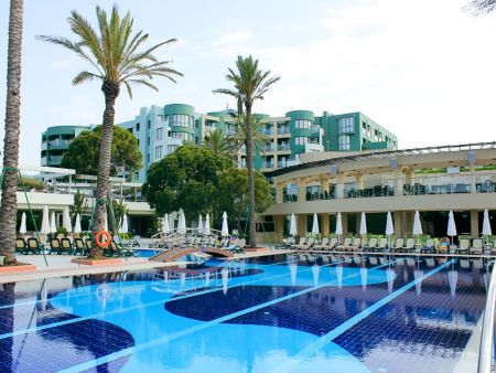https://www.soccatours.ch/media/catalog/product/cache/da432fc9ee79dfca32e073c2235ab4d7/f/u/fussballtrainingslager_limak_atlantis_deluxe_soccatours2.jpg