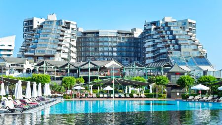 https://www.soccatours.ch/media/catalog/product/cache/da432fc9ee79dfca32e073c2235ab4d7/f/u/fussballtrainingslager_limak_lara_deluxe_soccatours.jpg