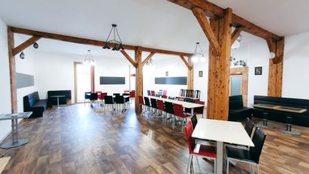 https://www.soccatours.ch/media/catalog/product/cache/da432fc9ee79dfca32e073c2235ab4d7/f/u/fussballtrainingslager_pension_in_vino_soccatours2.jpg