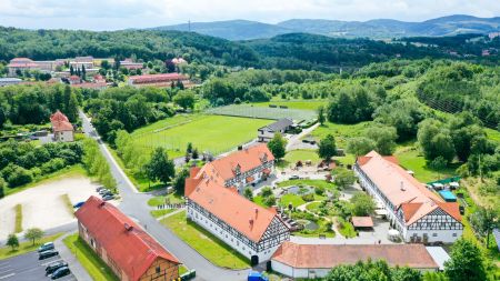 https://www.soccatours.ch/media/catalog/product/cache/da432fc9ee79dfca32e073c2235ab4d7/f/u/fussballtrainingslager_penzion_karlsbad_soccatours.jpg