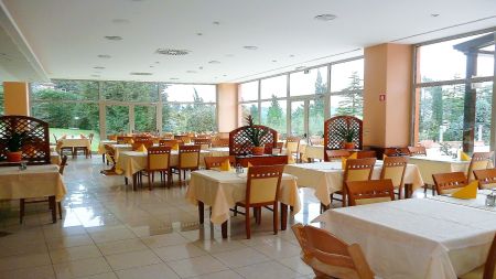 https://www.soccatours.ch/media/catalog/product/cache/da432fc9ee79dfca32e073c2235ab4d7/f/u/fussballtrainingslager_salinera_resort_3sterne_soccatours3.jpg