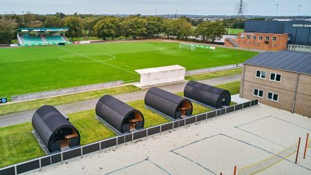 https://www.soccatours.ch/media/catalog/product/cache/da432fc9ee79dfca32e073c2235ab4d7/f/u/fussballtrainingslager_sport_kulturcenter_soccatours6.jpg