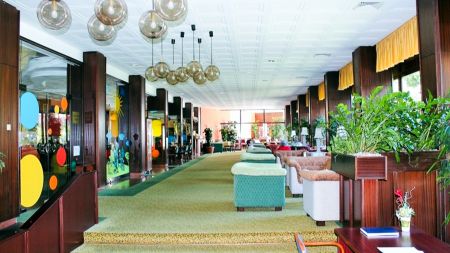 https://www.soccatours.ch/media/catalog/product/cache/da432fc9ee79dfca32e073c2235ab4d7/f/u/fussballtrainingslager_sporthotel_sopron_soccatours3.jpg
