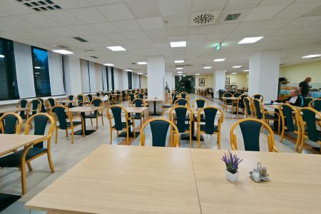 https://www.soccatours.ch/media/catalog/product/cache/da432fc9ee79dfca32e073c2235ab4d7/f/u/fussballtrainingslager_terme_topolsica_soccatours_11_.jpg