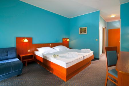 https://www.soccatours.ch/media/catalog/product/cache/da432fc9ee79dfca32e073c2235ab4d7/f/u/fussballtrainingslager_terme_topolsica_soccatours_5_.jpg