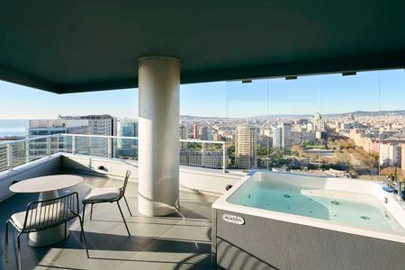 https://www.soccatours.ch/media/catalog/product/cache/da432fc9ee79dfca32e073c2235ab4d7/h/o/hotel_barcelona_princess_soccatours_12_.jpg