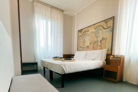 https://www.soccatours.ch/media/catalog/product/cache/da432fc9ee79dfca32e073c2235ab4d7/h/o/hotel_la_bussola_soccatours_8_.jpg