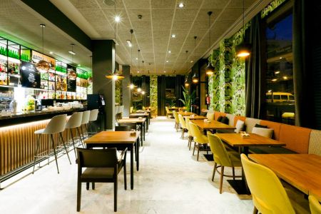 https://www.soccatours.ch/media/catalog/product/cache/da432fc9ee79dfca32e073c2235ab4d7/h/o/hotel_malcom_barret_soccatours_5_.jpg