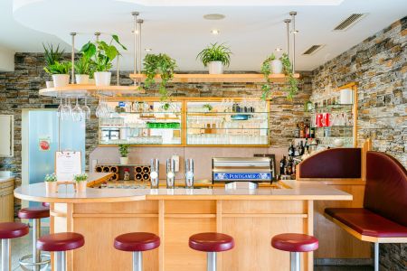 https://www.soccatours.ch/media/catalog/product/cache/da432fc9ee79dfca32e073c2235ab4d7/h/o/hotel_restaurant_schachenwald_soccatours_5_.jpg