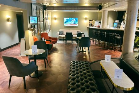 https://www.soccatours.ch/media/catalog/product/cache/da432fc9ee79dfca32e073c2235ab4d7/m/e/mercure_hotel_pforzheim_soccatours_5_.jpg